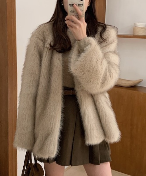 FREE STYLISTS（フリー スタイリスト）の「YUGA_YGMC 　Faux fur short coat（ブルゾン・レディース・ベージュ・FREE）」の5枚目の写真