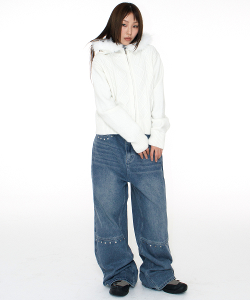 PLACE STUDIO（プレイススタジオ）の「ケーブルニットフードファートリミング2WAYフルジップセミクロップカーディガン_2COLOR（カーディガン/ボレロ・レディース・グレー/アイボリー・FREE）」の7枚目の写真