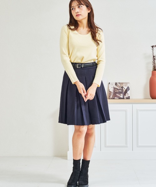 MISCH MASCH(ミッシュマッシュ)の「ZOZO限定 クルーネックカラーニット(ニット/セーター・レディース・ブルー/ブラック/ベージュ/イエロー・フリ-)」の19枚目の写真