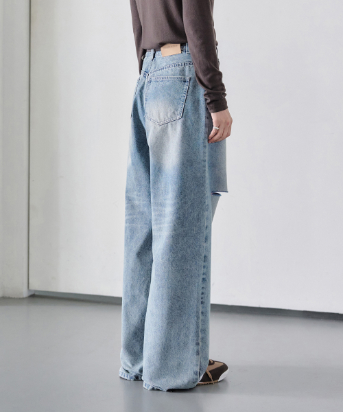 DECET WOMEN（デケット ウーマン）の「カットワイドジーンズ DCWPT009LBlueB（デニムパンツ・レディース・その他・SMALL/MEDIUM/LARGE/X-SMALL）」の17枚目の写真