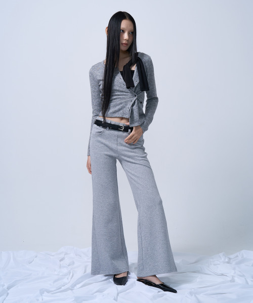 ZIZEMUSEUM(ジゼミュージアム)の「BOOTS CUT SWEAT PANTS (MELANGE GRAY)(スウェットパンツ・レディース・その他・SMALL/MEDIUM/LARGE)」の2枚目の写真