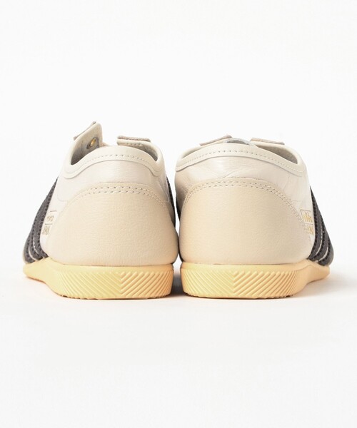 adidas(アディダス)の「adidas / JAPAN DECON(スニーカー・レディース・ブラック/ホワイト・23.0cm/23.5cm/24.0cm/24.5cm/25.0cm)」の6枚目の写真