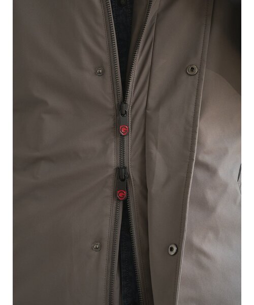 g-stage（ジーステージ）の「【G-STAGE】 ダウンフーテッドコート（ダウンジャケット/コート・メンズ・ベージュ系/ブラック・48/46/50）」の9枚目の写真