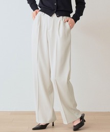 23区GOLF ホワイトパンツ センタープレス シアサッカー タグ付き 新品 23区GOLF ホワイトパンツ センタープレス シアサッカー タグ付き 新品