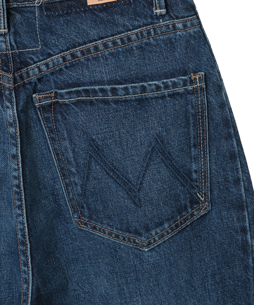 martinique（マルティニーク）の「【MOTHER/マザー】THE HALF-PIPE ANKLE（デニムパンツ・レディース・インディゴブルー・24/25）」の6枚目の写真