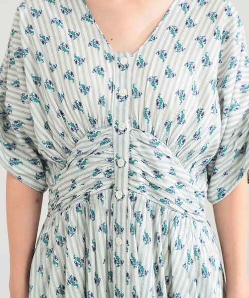 NE QUITTEZ PAS!（ヌキテパ）の「ne Quittez pas / スモール フラワー ギャザー ワンピース（ワンピース・レディース・グリーン/グレー・ONE SIZE）」の12枚目の写真