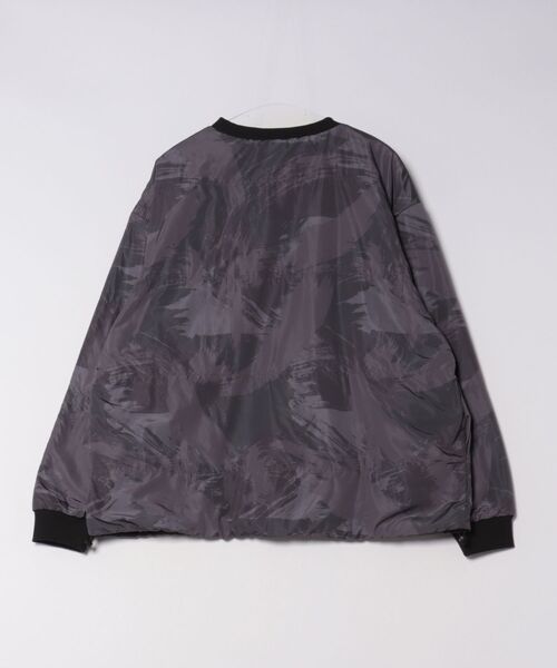 RVCA(ルーカ)の「RVCA メンズ RVCA×AZUL REVERSIBLE CREW トレーナー 【2025年秋冬モデル】(スウェット・メンズ・ブラック・FREE)」の4枚目の写真