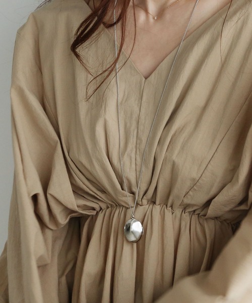 colleca la（コレカラ）の「オーバルロケットロングネックレス（ネックレス・レディース・ゴールド/シルバー・FREE）」の4枚目の写真