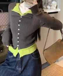 配色レイヤード前ボタントップス