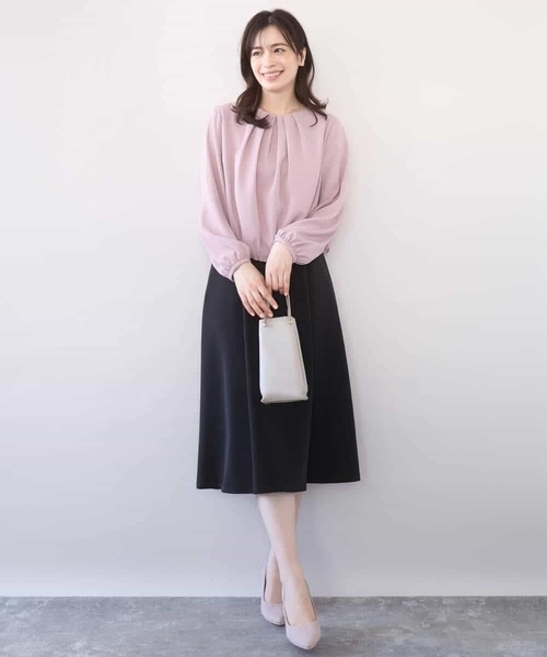 OFUON le MK(オフオンルエムケー)の「【2026SS】タックデザインジョーゼットブラウス(長袖)/UVカット/接触冷感/洗える(シャツ/ブラウス・レディース・ブラック/ピンク/ホワイト・40/38/36)」の21枚目の写真