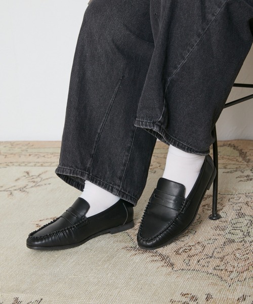 la farfa SHOES(ラ・ファーファ シューズ)の「la farfa shoes ふわふわ 大人 モカローファー(ローファー・レディース・ダークブラウン/ブラック/シルバー・24.0cm/24.5cm/25.0cm/25.5cm/26.0cm/23.5cm/26.5cm)」の1枚目の写真