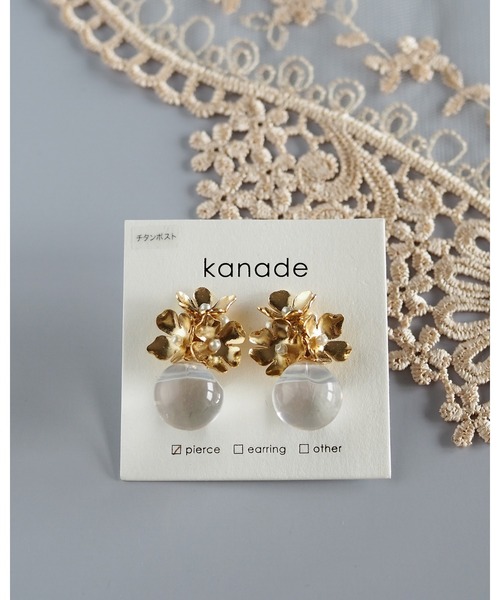 tone(トーン)の「【kanade】クリアボールブーケピアス(MA)(ピアス(両耳用)・レディース・ゴールド/ホワイト・FREE)」の2枚目の写真