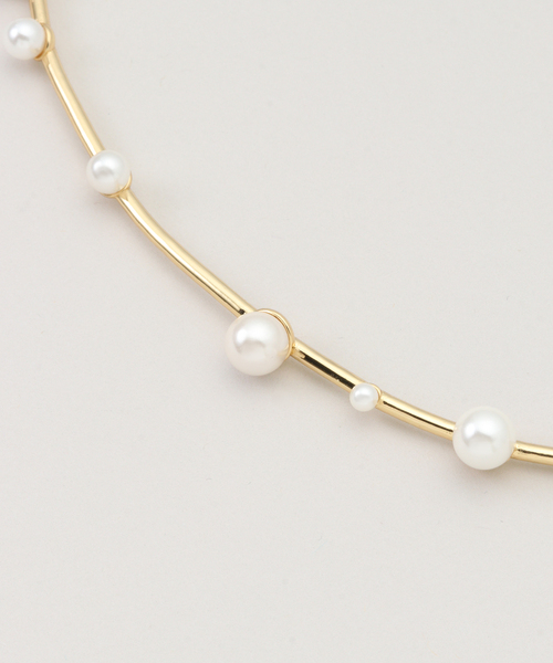 La TOTALITE（ラトータリテ）の「STELLAR HOLLYWOOD/ステラハリウッド シェルパールラインネックレス（ネックレス・レディース・ゴールド・FREE）」の6枚目の写真