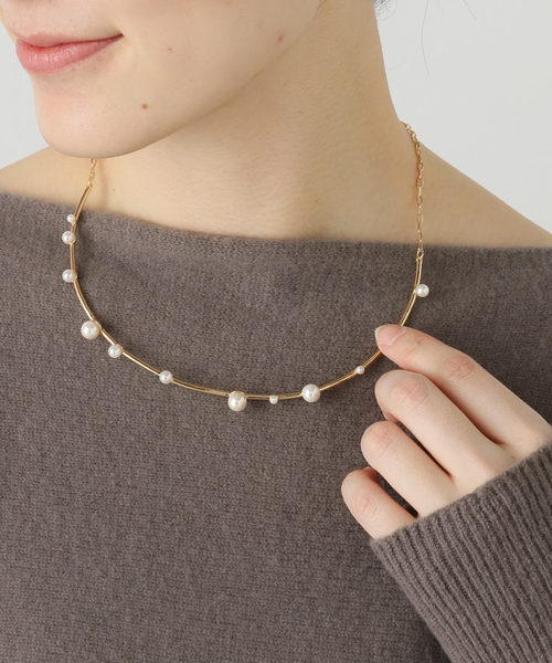 La TOTALITE（ラトータリテ）の「STELLAR HOLLYWOOD/ステラハリウッド シェルパールラインネックレス（ネックレス・レディース・ゴールド・FREE）」の8枚目の写真