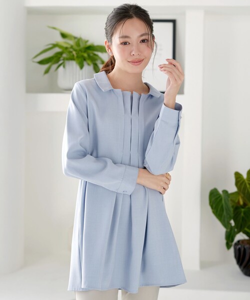 Tiaclasse（ティアクラッセ）の「フロントタックシャツチュニック（シャツ/ブラウス・レディース・ネイビー/ピンク/グレイッシュベージュ/サックスブルー・XL/XXL）」の3枚目の写真