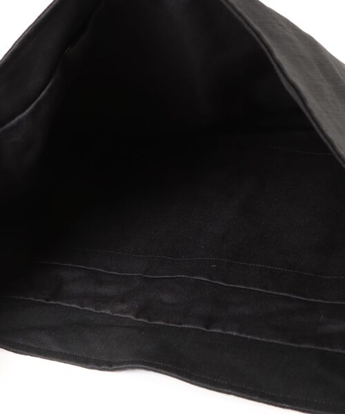 L.H.P（エルエイチピー）の「AFFIXWRKS/アフィックス/PANEL BAG（ショルダーバッグ・メンズ・ブラック・F）」の3枚目の写真