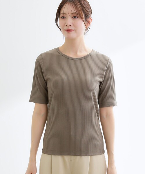 Reflect(リフレクト)の「【インナーにおすすめ◎】クルーネックストレッチリブトップス(Tシャツ/カットソー・レディース・オリーブ/ブラック/オフホワイト・09/11)」の5枚目の写真