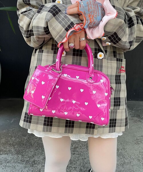 HELLO.SANFRANCISCO（ハローサンフランシスコ）の「【HELLO.SANFRANCISCO/ハローサンフランシスコ】ハートプリントエナメルミニボストンBAG（ボストンバッグ・レディース・イエロー/ホワイト/ピンク・ONE SIZE）」の15枚目の写真