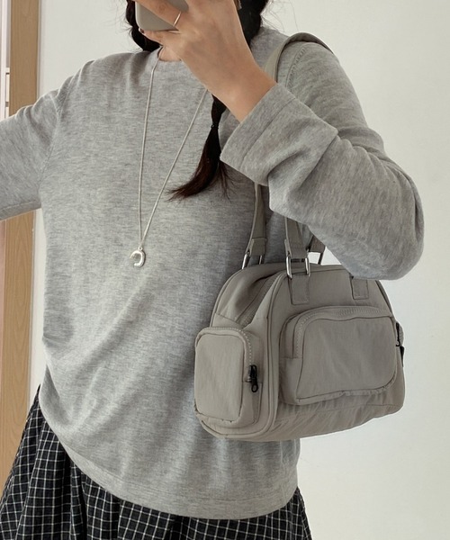 FINEnough(ファインナフ)の「ボストンカレッジショルダーバッグ/アウトポケットハンドルバッグ(ショルダーバッグ・レディース・グレー/カーキ/ブラック/ブラウン・FREE)」の22枚目の写真