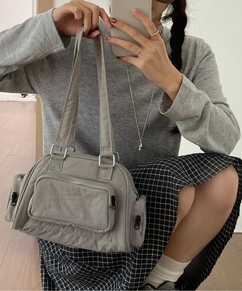 FINEnough(ファインナフ)の「ボストンカレッジショルダーバッグ/アウトポケットハンドルバッグ(ショルダーバッグ・レディース・グレー/カーキ/ブラック/ブラウン・FREE)」の20枚目の写真