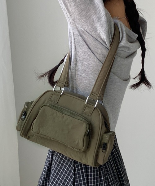FINEnough(ファインナフ)の「ボストンカレッジショルダーバッグ/アウトポケットハンドルバッグ(ショルダーバッグ・レディース・グレー/カーキ/ブラック/ブラウン・FREE)」の11枚目の写真