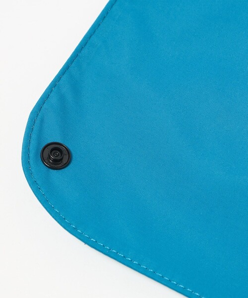 THE NORTH FACE（ザノースフェイス）の「＜THE NORTH FACE＞コンパクトヤミー ビブ / ベビー（マタニティウェア/グッズ・キッズ・ターコイズブルー系/ピンク/イエロー・FREE）」の14枚目の写真