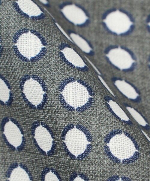 UNITED ARROWS(ユナイテッドアローズ)の「<molteni>サークル ポケットチーフ(ポケットチーフ・メンズ・オリーブ/ダークグレー・FREE)」の6枚目の写真