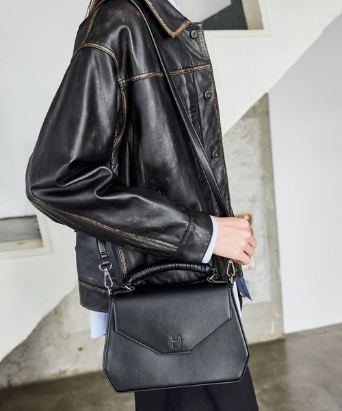 HARE（ハレ）の「HパーツハンドルショルダーBAG(HARE)（ショルダーバッグ・メンズ・ブラック・FREE）」の7枚目の写真