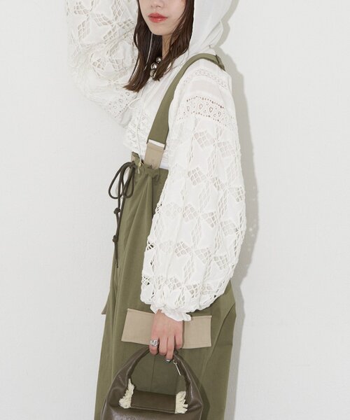 CIAOPANIC（チャオパニック）の「【She desires...】フード付きレースボレロ（シャツ/ブラウス・レディース・ホワイト・ONE SIZE）」の5枚目の写真