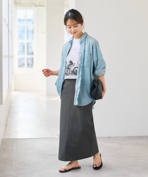 Spick & Span（スピックアンドスパン）の「ドライトロIラインスカート（スカート・レディース・ライトグレー/チャコールグレー・38/36）」の3枚目の写真