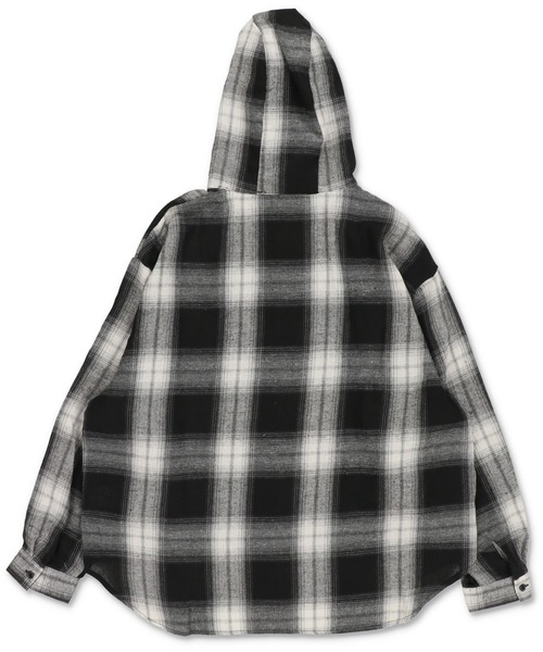 SPINNS（スピンズ）の「フード付きオーバーサイズチェックシャツ（シャツ/ブラウス・レディース・ブラック/ブラウン/ネイビー・ONESIZE）」の16枚目の写真