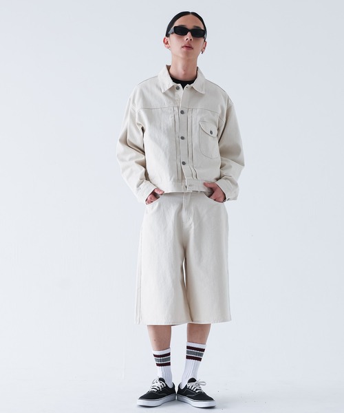 MDR（エムディアール）の「ルーズフィットワイドデニムショーツ【セットアップ対応】（デニムパンツ・メンズ・アイボリー/ネイビー・XL/L/M）」の6枚目の写真