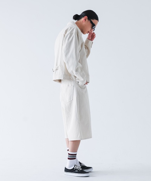 MDR（エムディアール）の「ルーズフィットワイドデニムショーツ【セットアップ対応】（デニムパンツ・メンズ・アイボリー/ネイビー・XL/L/M）」の8枚目の写真