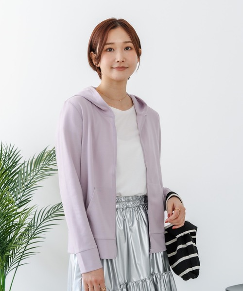 fort point(フォーポイント)の「【C-FORT POINT/フォートポイント】【UVカット&DRY機能付き】裏メッシュジップパーカー 軽量 吸汗速乾 紫外線対策 通気性 軽量 蒸れにくい デイリーユース アウトドア スポーツ(パーカー・レディース・ミント/ライトパープル/ベージュ/ライトグレー/ブラック/サックスブルー/杢グレー/ネイビー・MEDIUM/LARGE)」の10枚目の写真