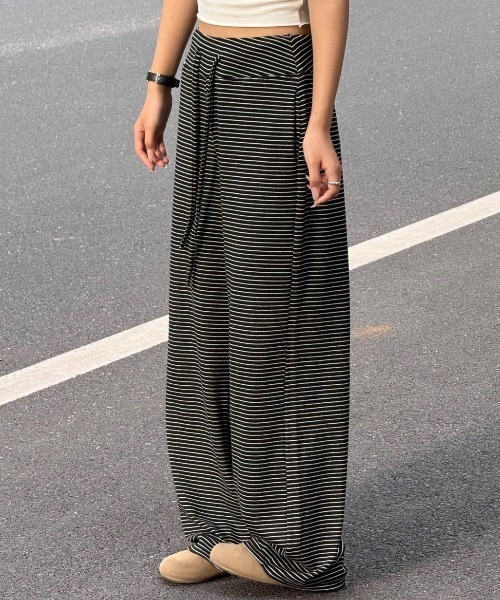 Teem Store(チームストア)の「リラックスボーダーワイドストレートスウェットパンツ イージーパンツ(その他パンツ・レディース・ダークグレー/ホワイト/グレー/ブラック・L/M)」の18枚目の写真