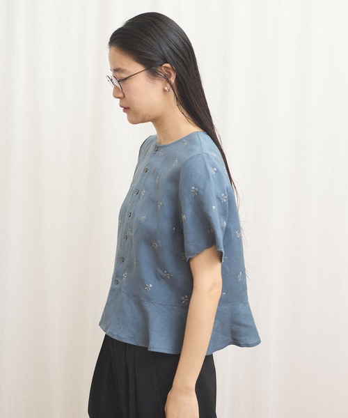 fig London(フィグロンドン)の「Buttercup blouse(シャツ/ブラウス・レディース・ブルー/ホワイト・FREE)」の12枚目の写真