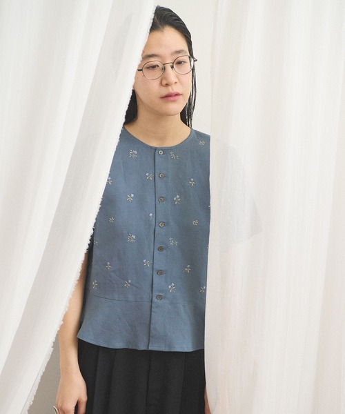 fig London(フィグロンドン)の「Buttercup blouse(シャツ/ブラウス・レディース・ブルー/ホワイト・FREE)」の10枚目の写真