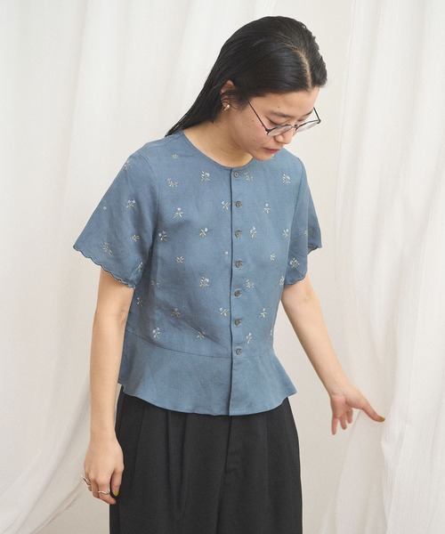 fig London(フィグロンドン)の「Buttercup blouse(シャツ/ブラウス・レディース・ブルー/ホワイト・FREE)」の11枚目の写真