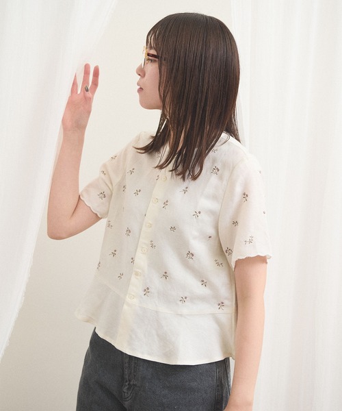 fig London(フィグロンドン)の「Buttercup blouse(シャツ/ブラウス・レディース・ブルー/ホワイト・FREE)」の6枚目の写真