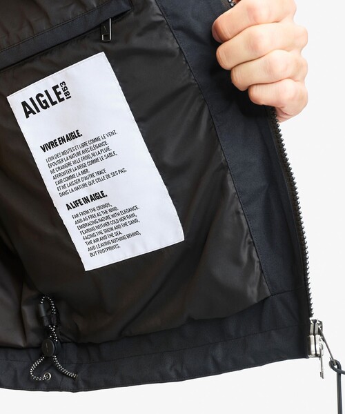 AIGLE(エーグル)の「GORE-TEX ゴアテックス 防風 防水 透湿 2レイヤー ライトウェイト ショートフーデッドジャケット(マウンテンパーカー・メンズ・ブラウン/ブラック・L/M/S/XL)」の9枚目の写真