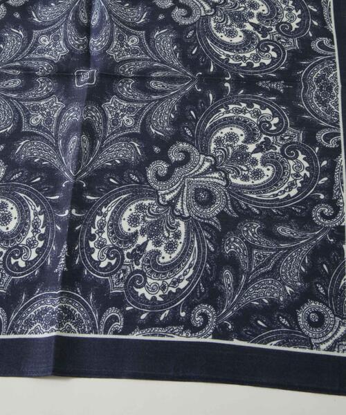 NANO universe(ナノユニバース)の「BRIGHT STAR/SILK BANDANA MOTIF SCARF NAVY(バンダナ/スカーフ・レディース・ネイビー・FREE)」の3枚目の写真