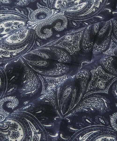 NANO universe(ナノユニバース)の「BRIGHT STAR/SILK BANDANA MOTIF SCARF NAVY(バンダナ/スカーフ・レディース・ネイビー・FREE)」の4枚目の写真