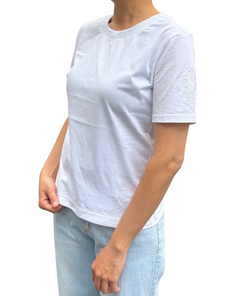 COOK JEANS(クックジーンズ)の「袖口ダガー刺繍Tシャツ(Tシャツ/カットソー・メンズ・ホワイト・MEDIUM/LARGE/X-LARGE/SMALL)」の5枚目の写真