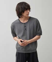 CALLNE（カルネ）の「【CALLNE】Henley-neck Summer Knit Short-sleeve Pullover / ヘンリーネックサマーニット半袖プルオーバー（接触冷感、UVカット）（Tシャツ/カットソー）」