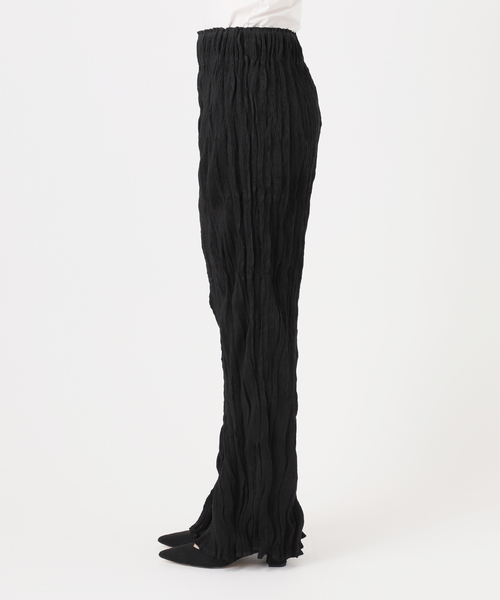 Gongdid Design(ゴンディッドデザイン)の「【Gongdid Design】Carry Over_Wavy_Pants:パンツ(その他パンツ・レディース・アイボリー/ブラック・40)」の15枚目の写真