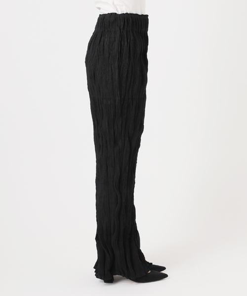 Gongdid Design(ゴンディッドデザイン)の「【Gongdid Design】Carry Over_Wavy_Pants:パンツ(その他パンツ・レディース・アイボリー/ブラック・40)」の17枚目の写真