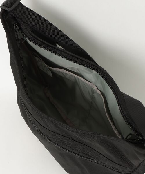 KELTY（ケルティ）の「ケルティ  ES CURVE SHOULDER S（ショルダーバッグ・メンズ・その他・ONE SIZE）」の2枚目の写真