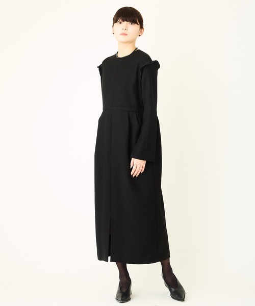 Ranerrh(ラネリ)の「ダブルクロスフォーマルブラックドレス【喪服・礼服】【入卒式・結婚式・二次会・食事会】(ワンピース・レディース・ブラック・38)」の1枚目の写真
