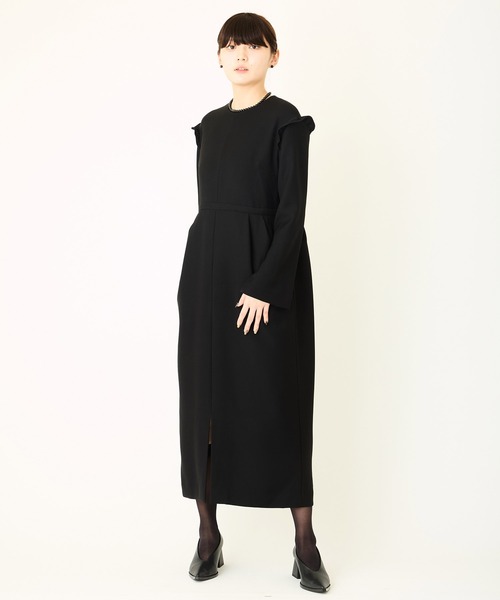 Ranerrh(ラネリ)の「ダブルクロスフォーマルブラックドレス【喪服・礼服】【入卒式・結婚式・二次会・食事会】(ワンピース・レディース・ブラック・38)」の2枚目の写真