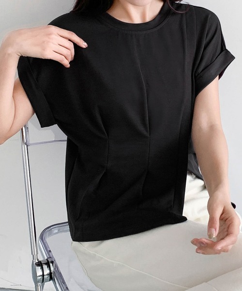 LOWO(ロワ)の「ウエストタックスリットフレンチスリーブカットソー(Tシャツ/カットソー・レディース・グレー/ベージュ/チャコールグレー/オフホワイト/ブラック・FREE)」の11枚目の写真